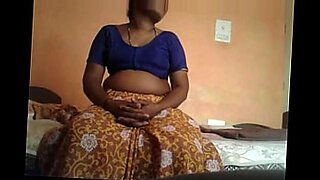 when couple jasmine zane get invited to a south asian party they are excited nervous her roomie angel was not invited and her displeasure is palpable èª°å¤šéœ but her boyfriend chris finds a way to console her at least momentarily the pre party jitters i